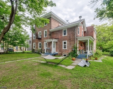 8 Trenton Ave - Photo Thumbnail 25