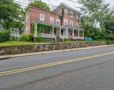 8 Trenton Ave - Photo Thumbnail 23
