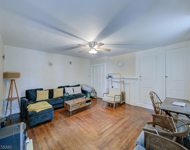 8 Trenton Ave - Photo Thumbnail 20