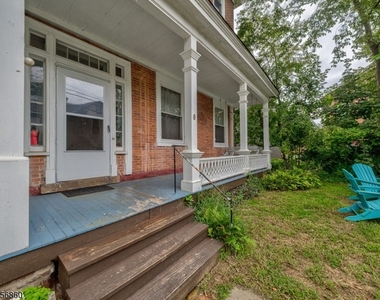 8 Trenton Ave - Photo Thumbnail 21
