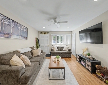 701 Boonton Ave - Photo Thumbnail 10