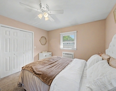 701 Boonton Ave - Photo Thumbnail 12