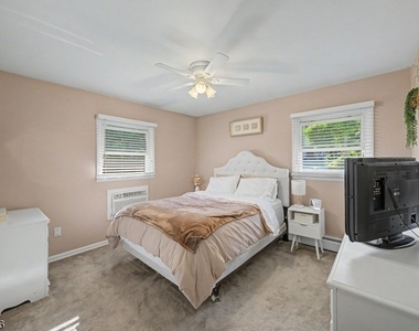 701 Boonton Ave - Photo Thumbnail 8