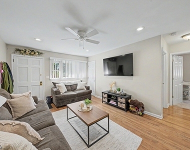 701 Boonton Ave - Photo Thumbnail 11
