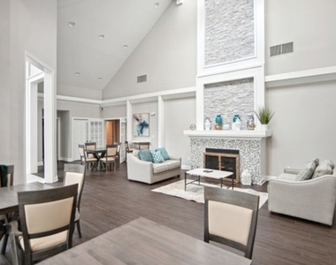 117 Crown Ct - Photo Thumbnail 16