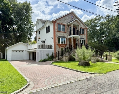 2 Waterway Rd - Photo Thumbnail 1