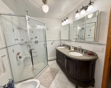 2 Waterway Rd - Photo Thumbnail 17