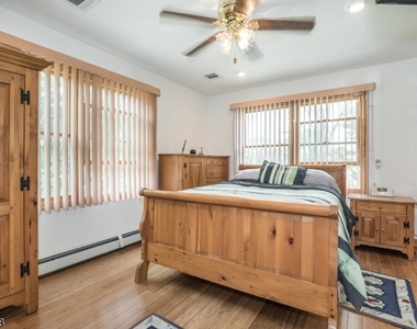 2 Waterway Rd - Photo Thumbnail 15