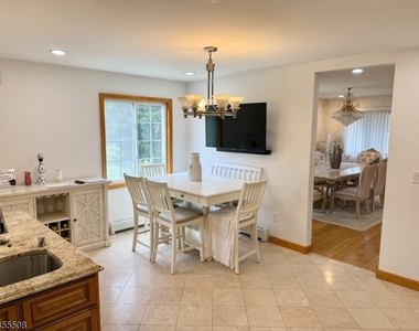 2 Waterway Rd - Photo Thumbnail 8