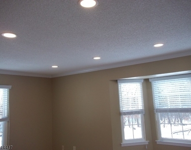 4014 Crawford Ct - Photo Thumbnail 9