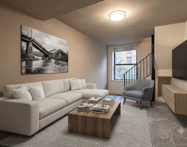 200 East 83rd Street - Photo Thumbnail 3