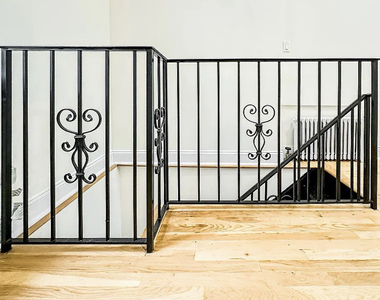 200 East 83rd Street - Photo Thumbnail 2