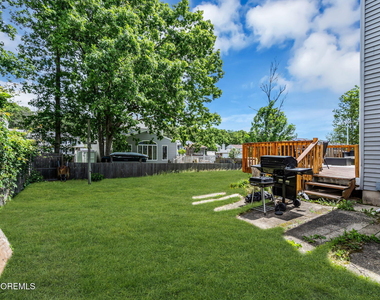 22 Compass Lane - Photo Thumbnail 40