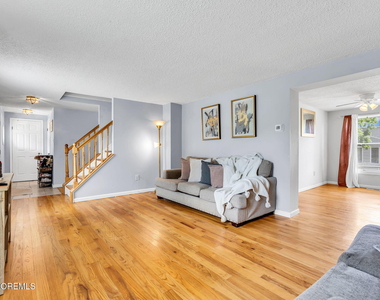 22 Compass Lane - Photo Thumbnail 14