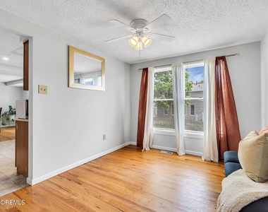 22 Compass Lane - Photo Thumbnail 16