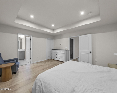 1502 Arose Lane - Photo Thumbnail 12