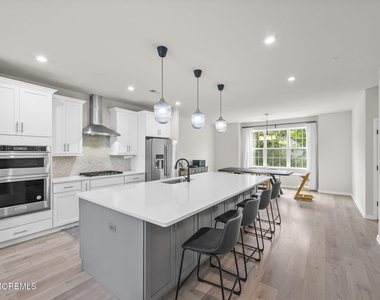1502 Arose Lane - Photo Thumbnail 31