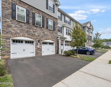 1502 Arose Lane - Photo Thumbnail 1