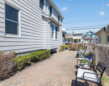 82 Franklin Avenue - Photo Thumbnail 32