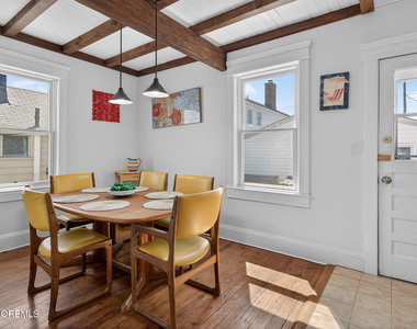 82 Franklin Avenue - Photo Thumbnail 13