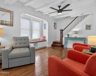 82 Franklin Avenue - Photo Thumbnail 9