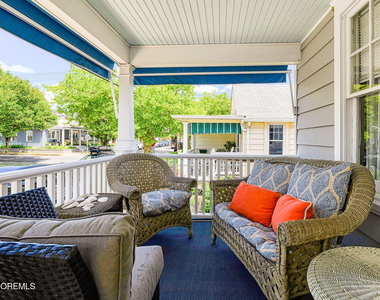 82 Franklin Avenue - Photo Thumbnail 3