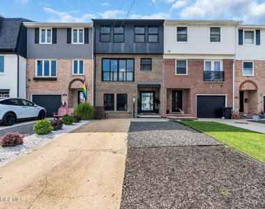 1509 Park Avenue - Photo Thumbnail 70