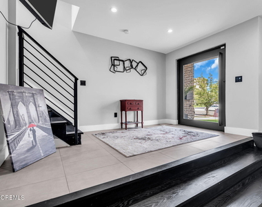 1509 Park Avenue - Photo Thumbnail 9
