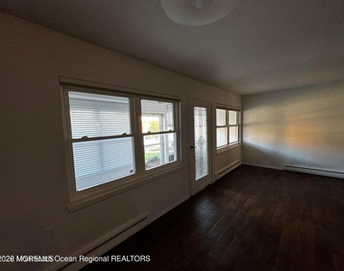 106 E Edinburgh Lane - Photo Thumbnail 33
