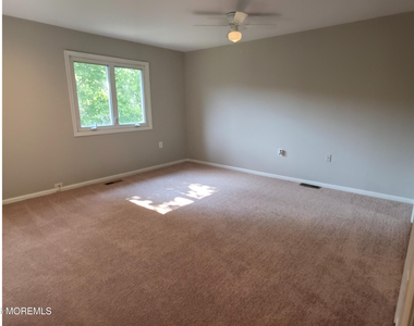 283 Plum Drive - Photo Thumbnail 7