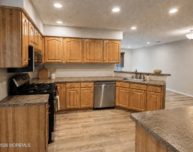 17 Old Orchard Lane - Photo Thumbnail 6