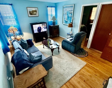 429 Tappan Street - Photo Thumbnail 3