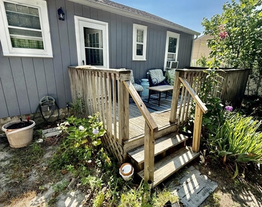 429 Tappan Street - Photo Thumbnail 11