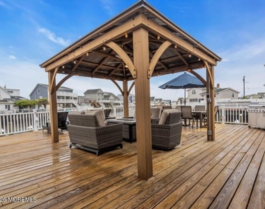 129 Jeteemale Drive - Photo Thumbnail 3