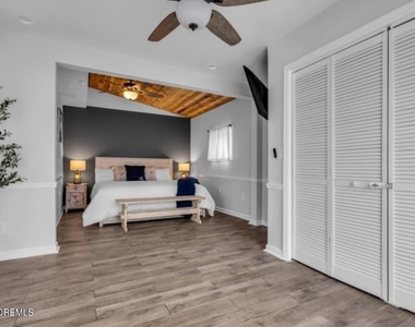 129 Jeteemale Drive - Photo Thumbnail 18