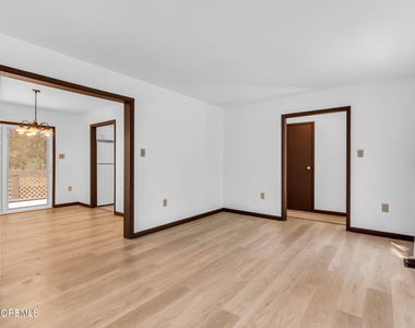 370 Cassville Road - Photo Thumbnail 8