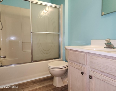21 Timberline Drive - Photo Thumbnail 16