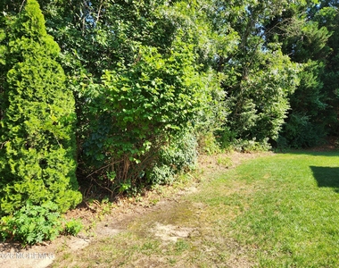 21 Timberline Drive - Photo Thumbnail 22