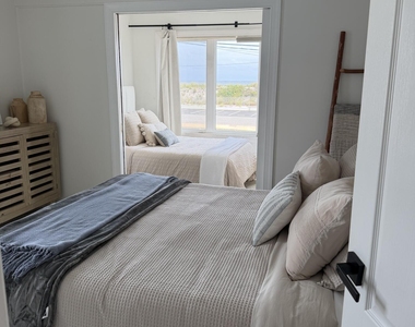 1105 N Ocean Avenue - Photo Thumbnail 16