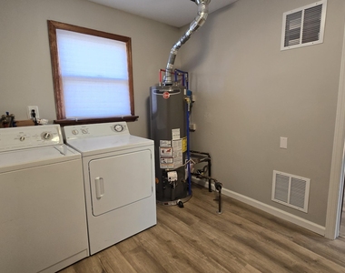 554 Lillie Road - Photo Thumbnail 22