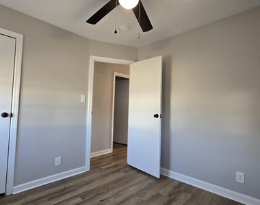 554 Lillie Road - Photo Thumbnail 17