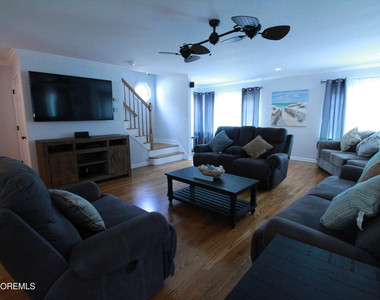309 Cooks Lane - Photo Thumbnail 11
