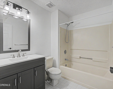 15 Nashville Court - Photo Thumbnail 21