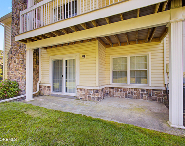15 Nashville Court - Photo Thumbnail 27