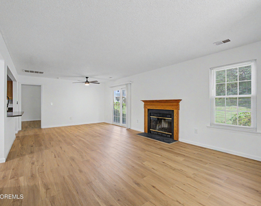 15 Nashville Court - Photo Thumbnail 4