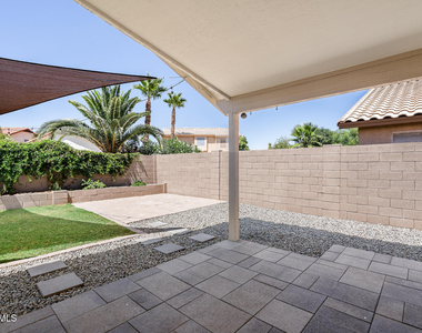7936 W Taro Lane - Photo Thumbnail 25