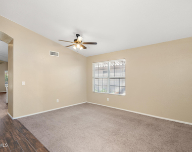 7936 W Taro Lane - Photo Thumbnail 1