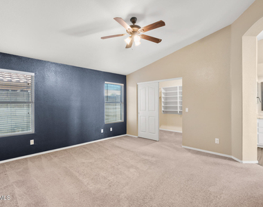 7936 W Taro Lane - Photo Thumbnail 12