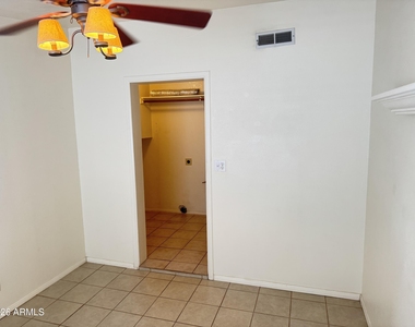 25 W La Vieve Lane - Photo Thumbnail 11