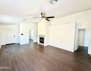 13740 W Keim Drive - Photo Thumbnail 3